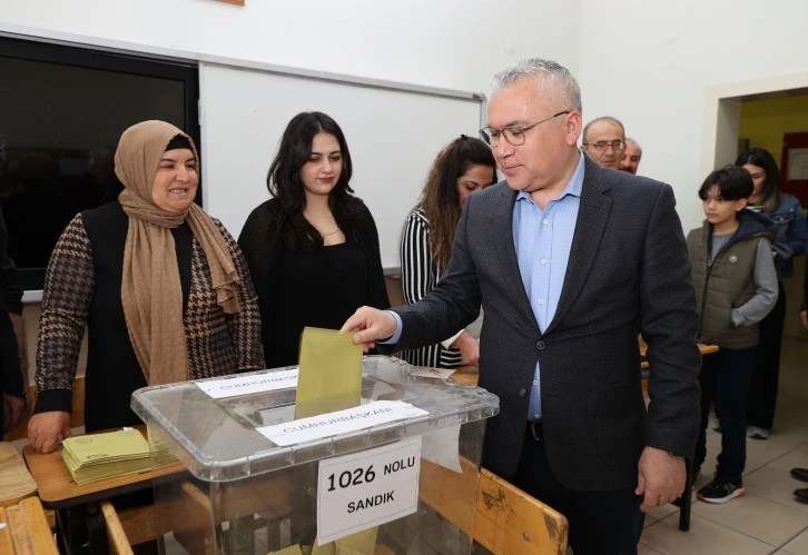 Abdullah Güler, Vali Şimşek ve Hilmi Bilgin Nerede Oy Kullanacak 