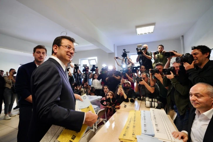 Ekrem İmamoğlu'ndan Sandıklar Kapandıktan Sonra İlk Mesaj 