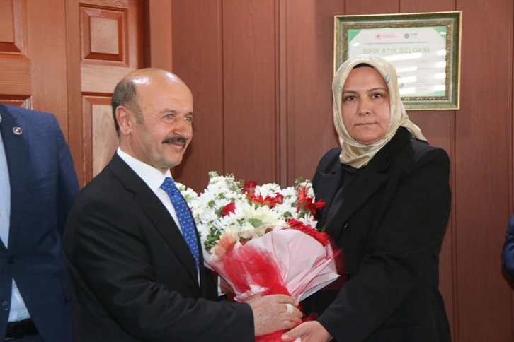 Şarkışla'da Gültekin Göreve Başladı