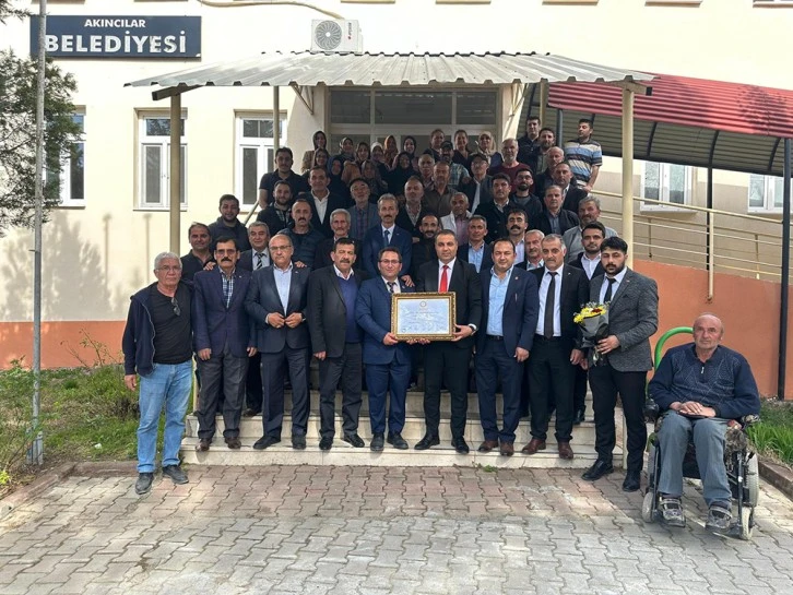 Akıncılar'da 'Şen' Gitti 'Sevinç' Geldi