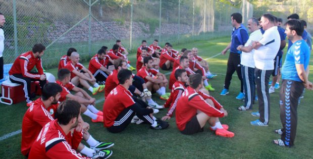 Aydın´dan Futbolculara Moral