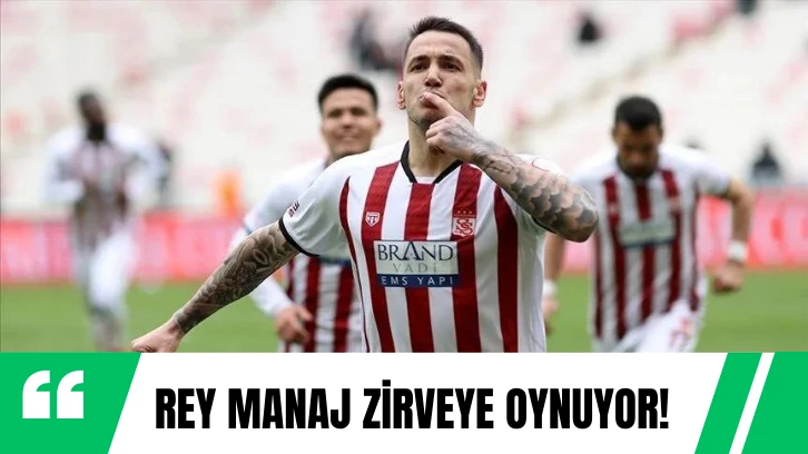 Rey Manaj Zirveye Oynuyor! 