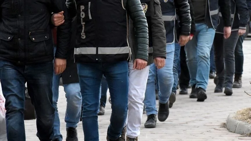 FETÖ soruşturmasında 16 şüpheli hakkında gözaltı kararı