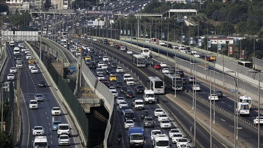Trafikteki Araç Sayısı Arttı
