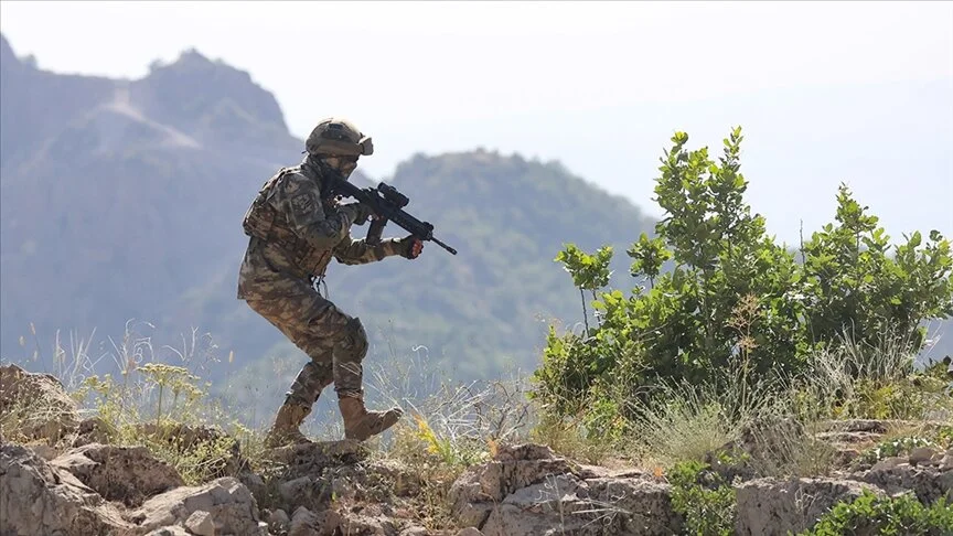 Mehmetçik Teröristlere Göz Açtırmıyor