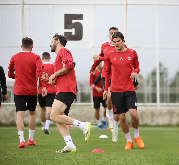 Sivasspor Konya Maçına Hazır 