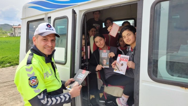 Ulaş'ta öğrencilere trafik eğitimi verildi