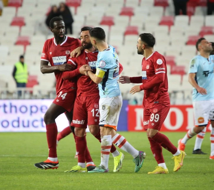 Sivasspor'a İbrahim Akdağ Şoku!