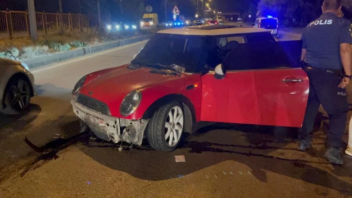 Alkollü sürücü kaza sonrası önce röportaj verdi sonra bayıldı