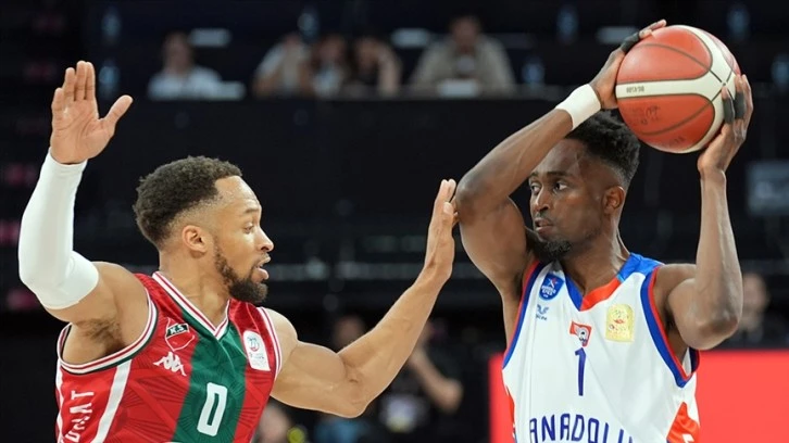 Basketbolda Yarı Final Heyecanı