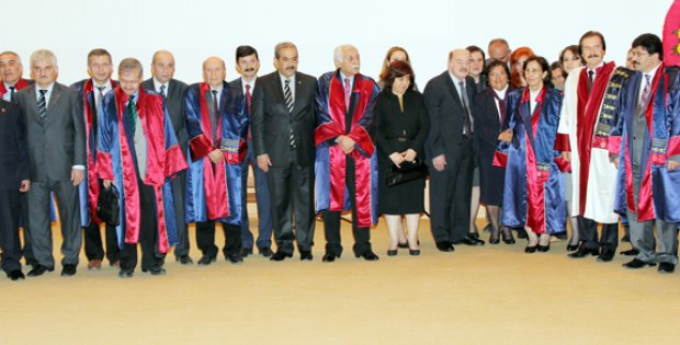 Doktor oldular