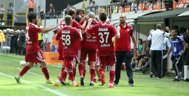 GOLCÜLERİN DÜELLOSU