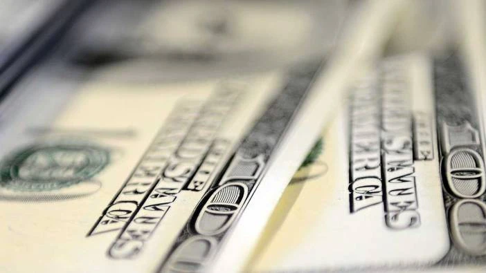 Dolar 33 Liraya Koşuyor