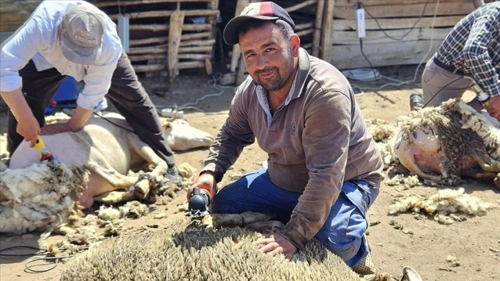 İmece Usulü 'oyun Kırkma' Mesaisi Sürüyor