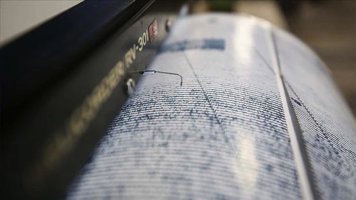 Bingöl'de 4 Büyüklüğünde Deprem