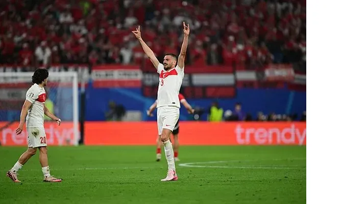 UEFA Merih Demiral'a Soruşturma Başlattı! 