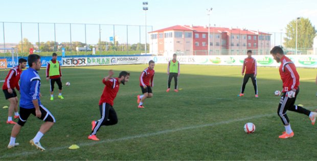 Rakiplerimizi Önemsiyoruz