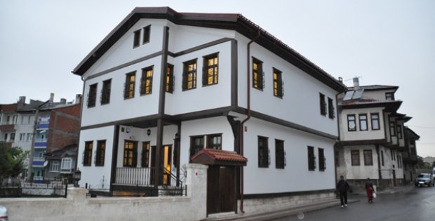 Hubiyar Korucu Köşkü Oran´la Hayat Buldu