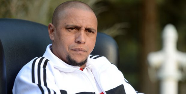 Carlos, Futbolcuları Uyardı