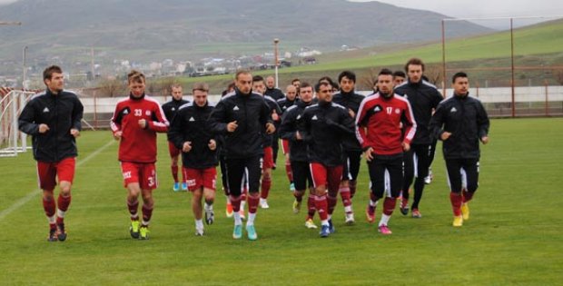 Hakemleri geçebilirsek