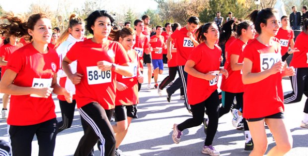 Ataya Saygı Koşusu´ Düzenlendi