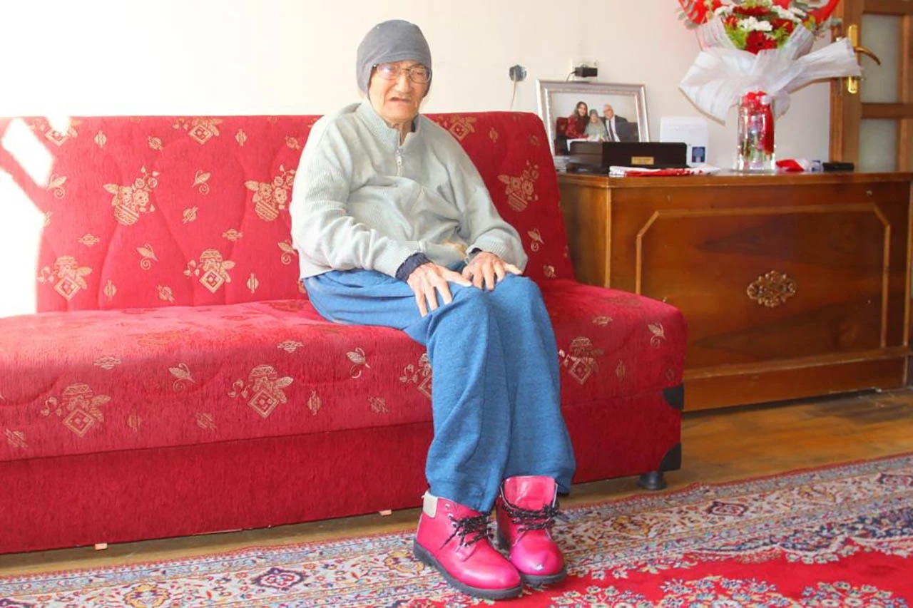 Asırlık Çınardan Duygu Dolu Sözler: 'Eşimi Çok Özledim' 