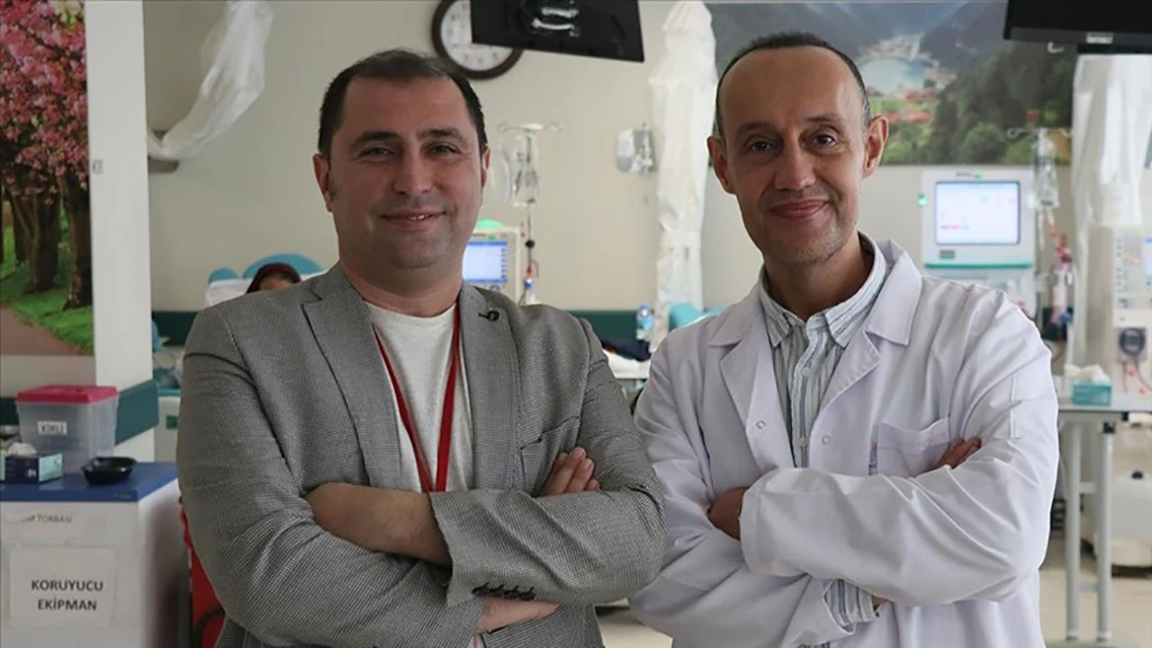 Böbrek nakliyle görevine dönen doktor 'organ bağışı elçisi' oldu