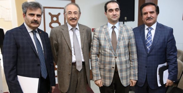 İletişim Fakültesi´nde Gazetecilik Söyleşisi