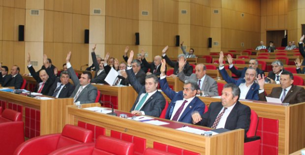 CHP´den 2015 Bütçesine Ret´