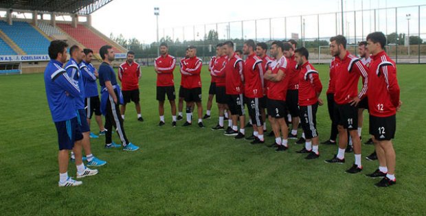 Evimizde Kazanmak İstiyoruz