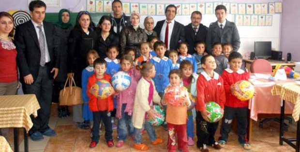 Öğretmenlerden eğitime destek