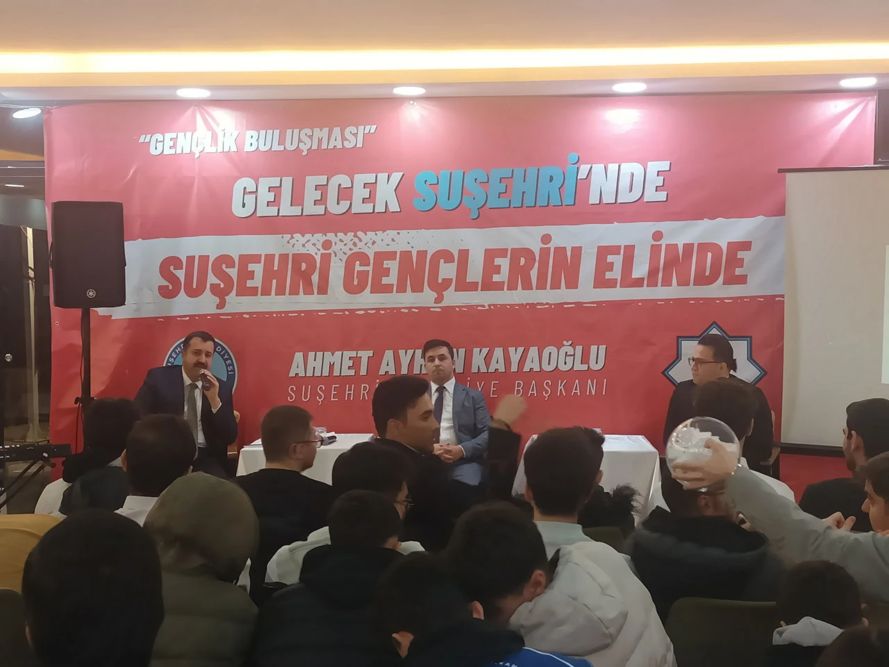 Suşehri'nde 'Gençlik Buluşması' programı düzenlendi