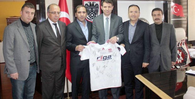 Sivasspor´dan ziyaret
