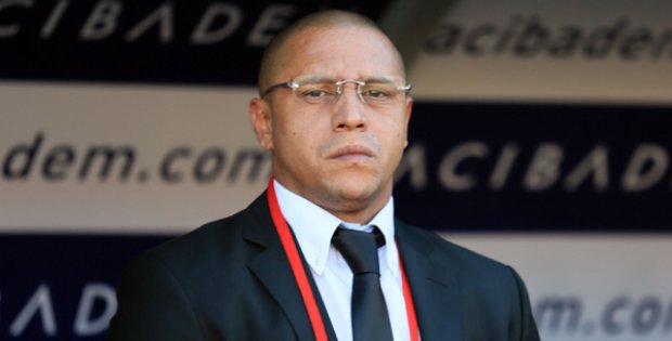 CARLOS İSYANLARDA