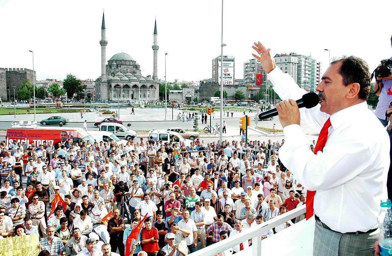 Sivaslı Merhum Genel Başkan Doğum Gününde Unutulmadı