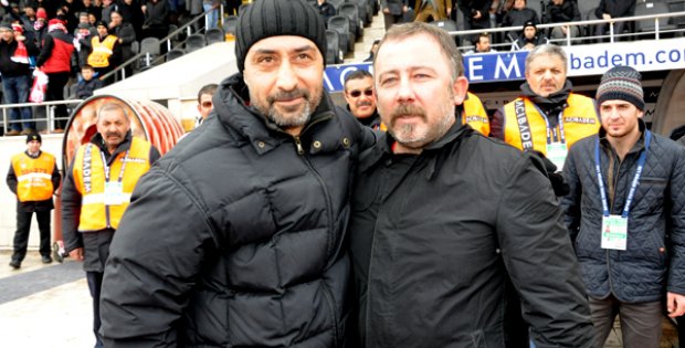 Tolunay Kafkas´tan Sergen Yalçın´a Övgü 