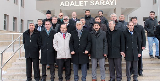 Cumhuriyet Gazetesi´ne Sivas´tan Suç Duyurusu