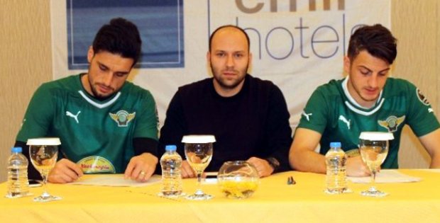 Carlos, Pekin´i Aldı
