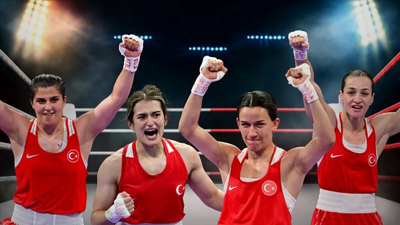 Dünya Kadınlar Boks Şampiyonası'nda '8 Mart' seremonisi