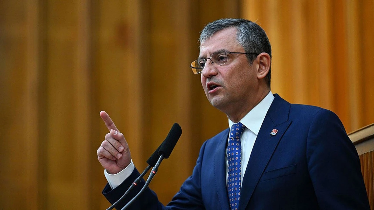Özgür Özel Erdoğan'a seslendi: Kabullen artık milletin sesini bastıramazsın