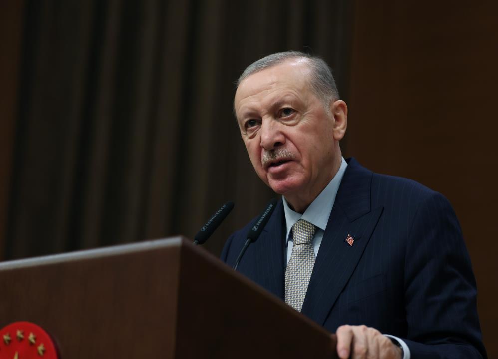 Milletimiz hiçbir yerli ve millî markayı üç-beş muhterisin faşizan siyasetine yem etmeyecektir