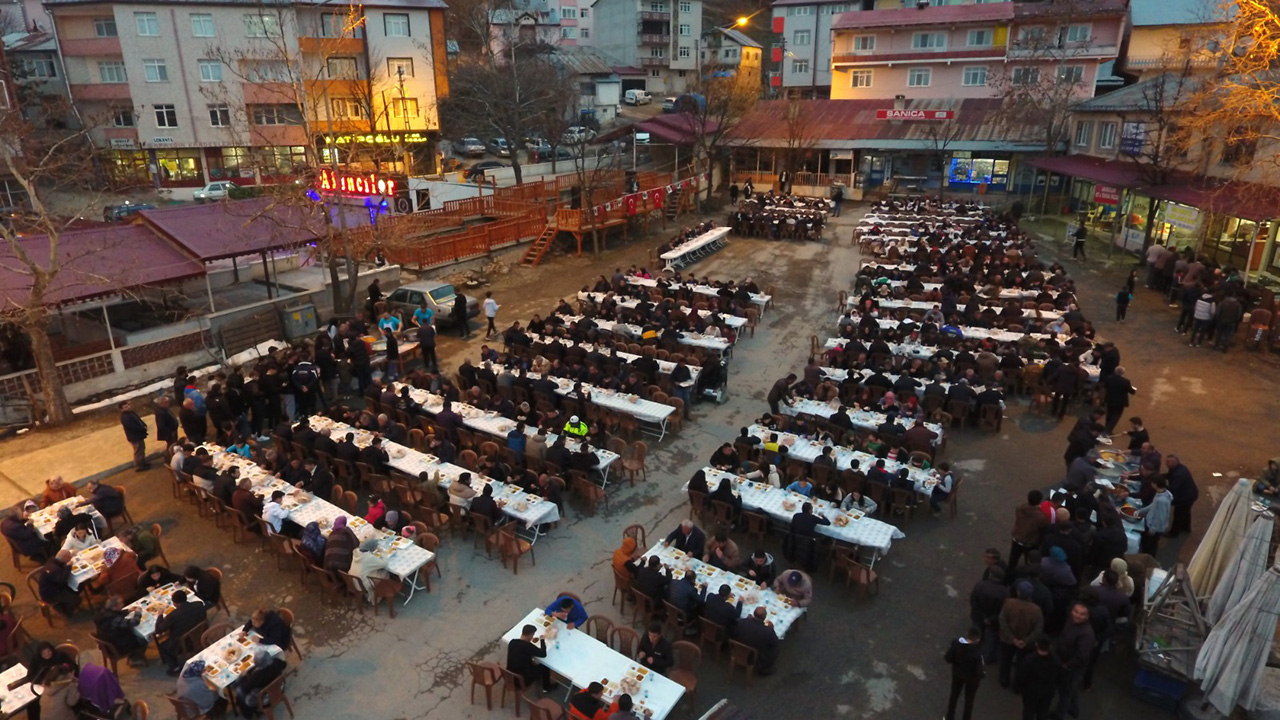 Akıncılar'da Toplu İftar