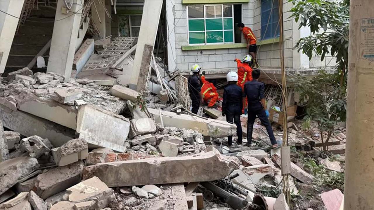 Myanmar'da Deprem! Can Kaybı 1644'e Ulaştı