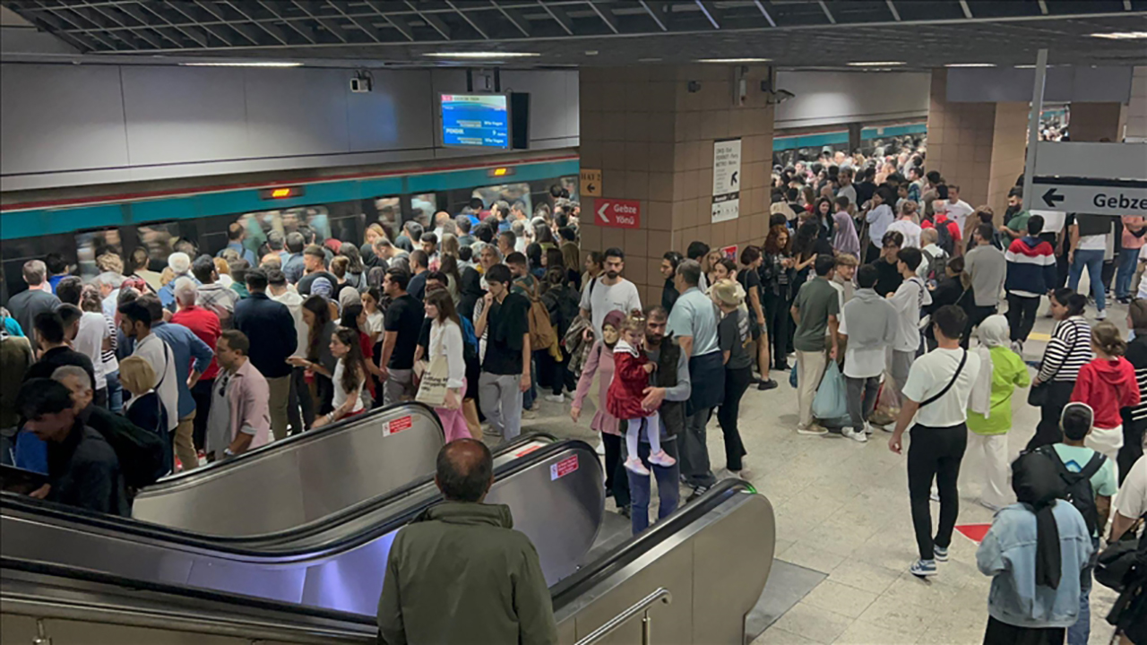 Raylı Sistemleri 4 Günde 2,9 Milyon Yolcu Kullandı
