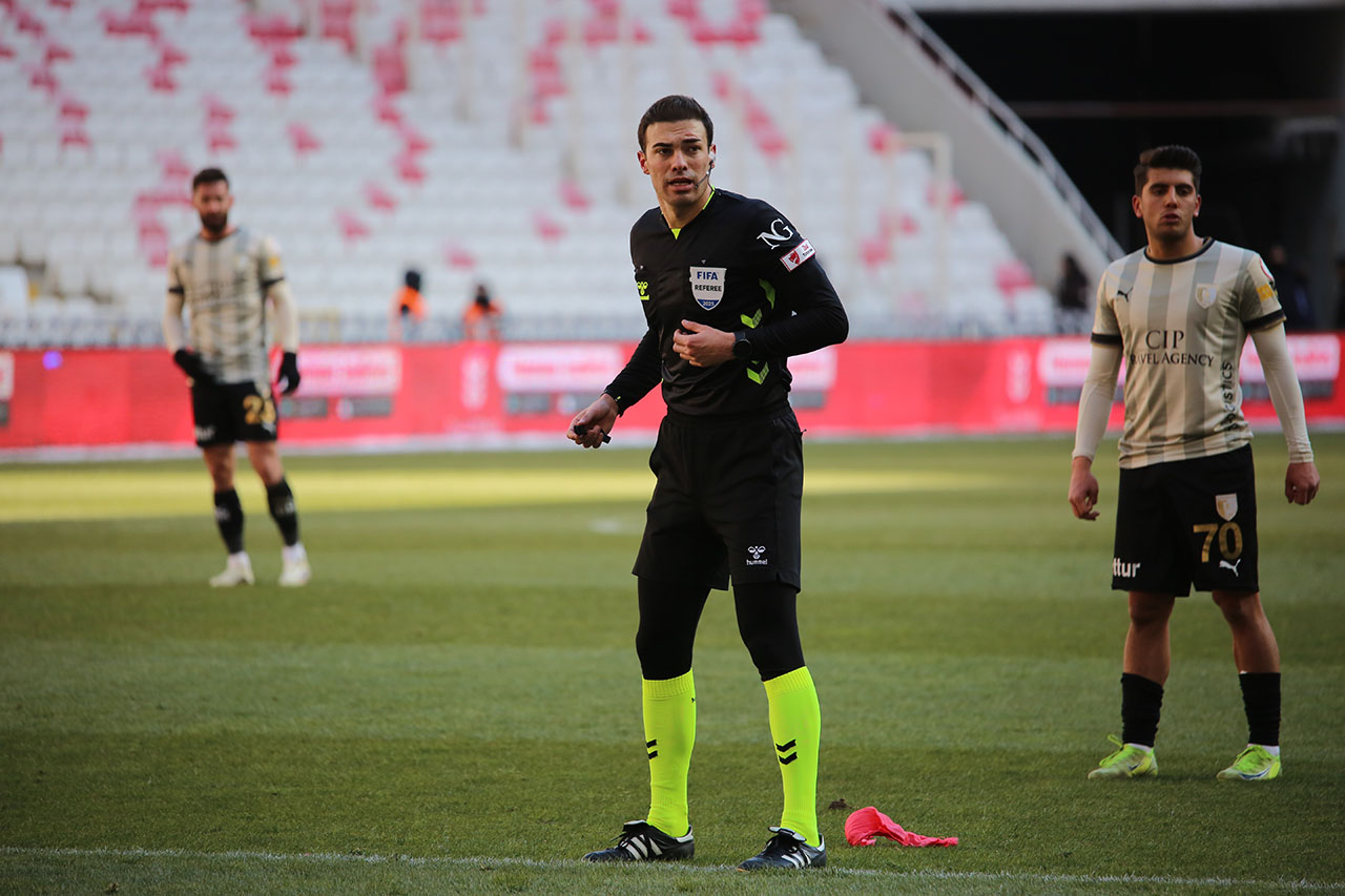 Çakır, Sivasspor’un 2. maçını yönetecek