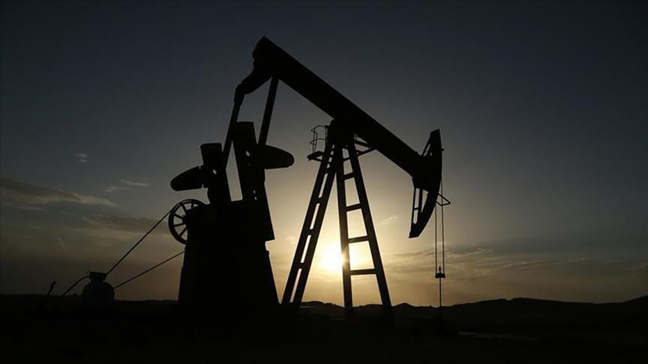 Brent petrol en son Ağustos 2021'de o rakamları görmüştü