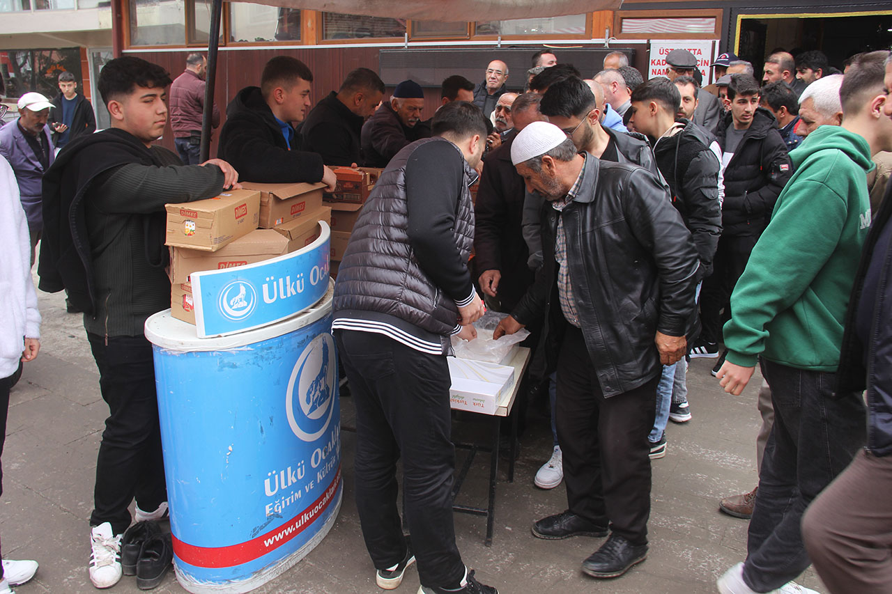 Türkeş Zara'da anıldı