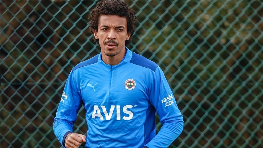 Fenerbahçe'den Luiz Gustavo'ya mesaj
