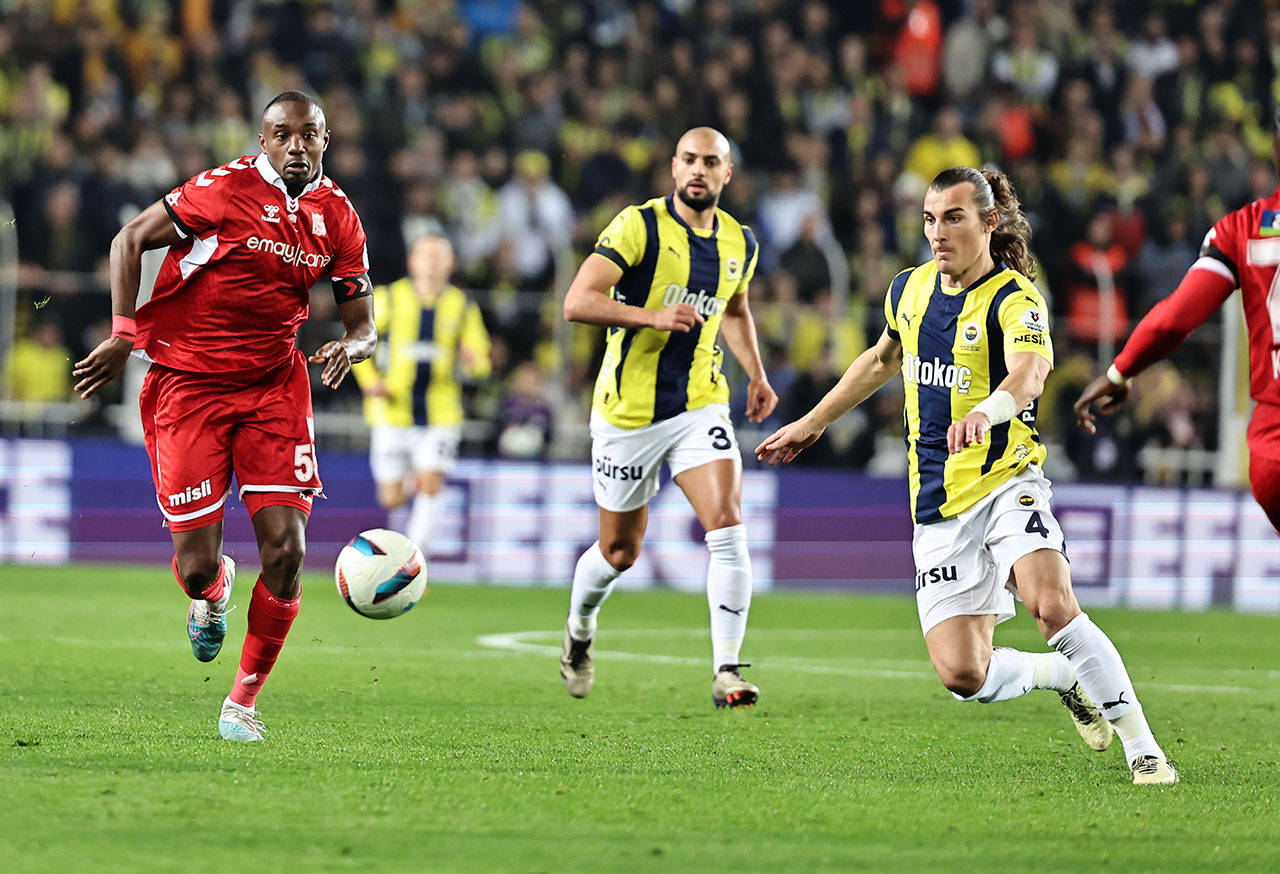 Fenerbahçe maçını izlemek 158 lira!
