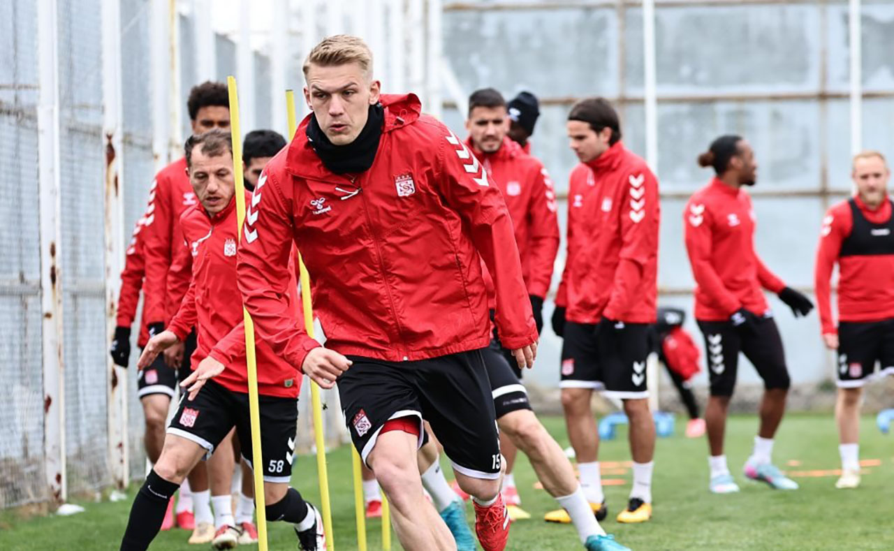 Sivasspor'da Fenerbahçe mesaisi sürüyor